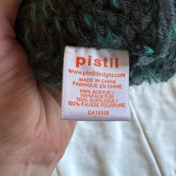 NWT Pistil Winter Hat Teal Blue with Pom Pom - Picture 8 of 8